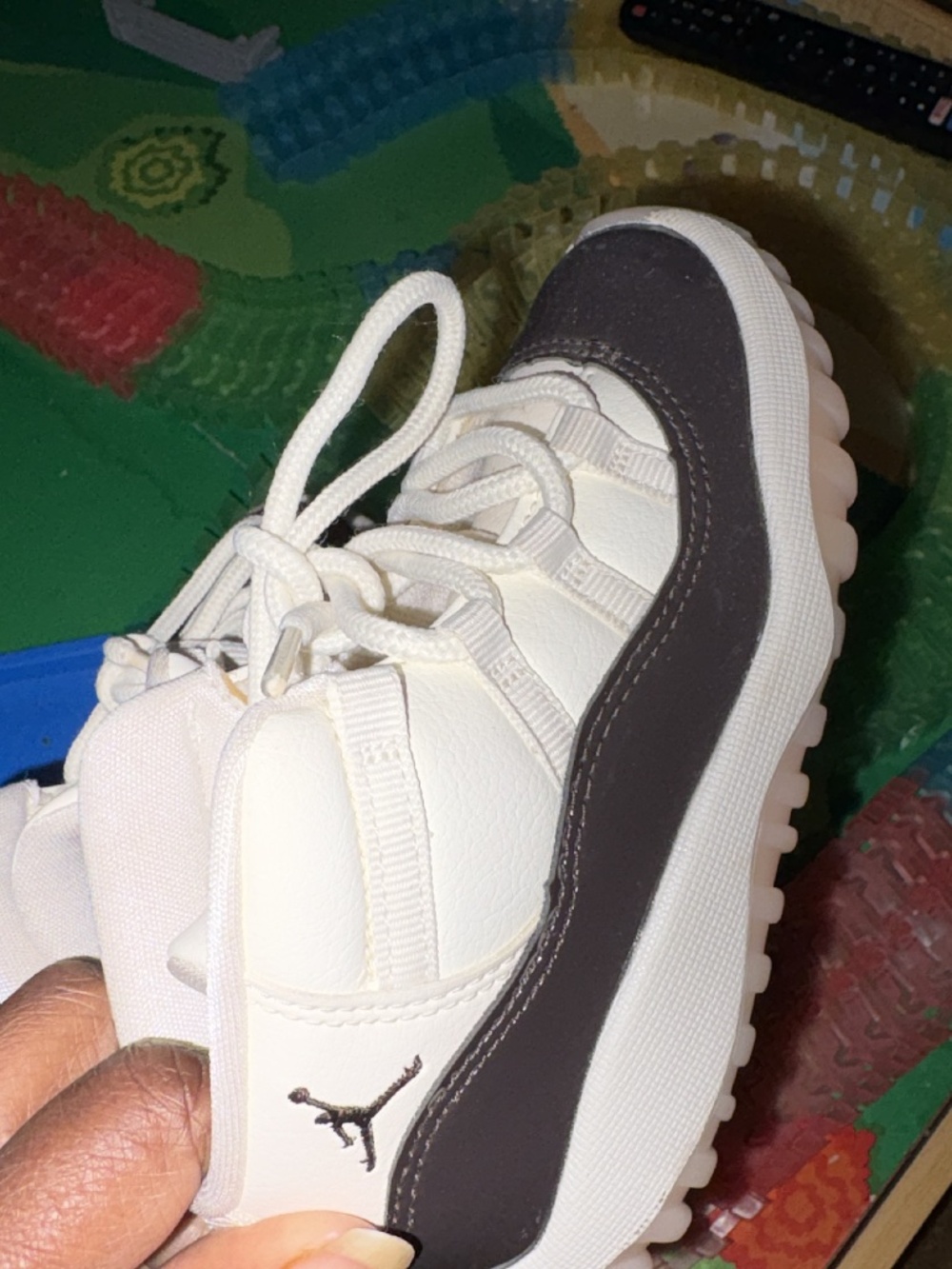 Toddlers Retro 11’s Jordan’s Neopolitan 9c